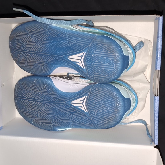 Ja morant 1 Nike shoes - Picture 4 of 5